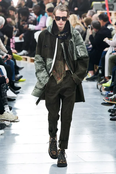 Look 38